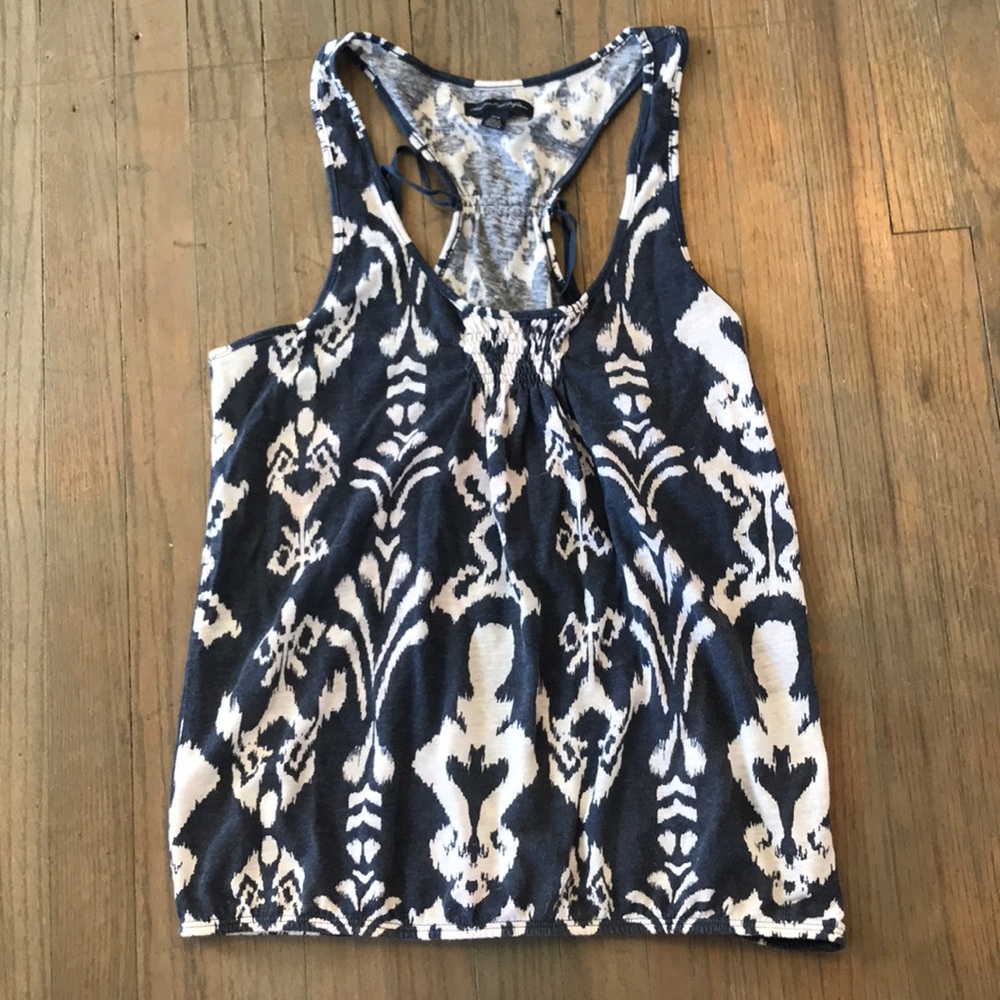 American Eagle print tank